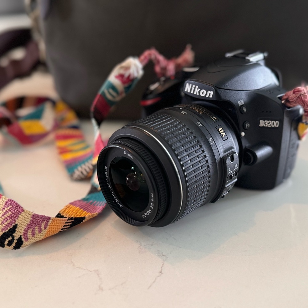 Nikon DX D3200